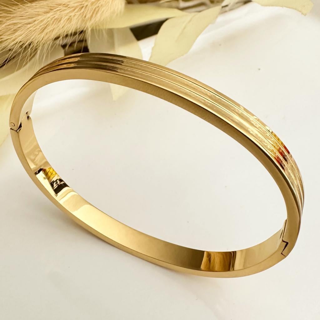 Çizgili  Model Altın Kaplama Çelik  Kelepçe