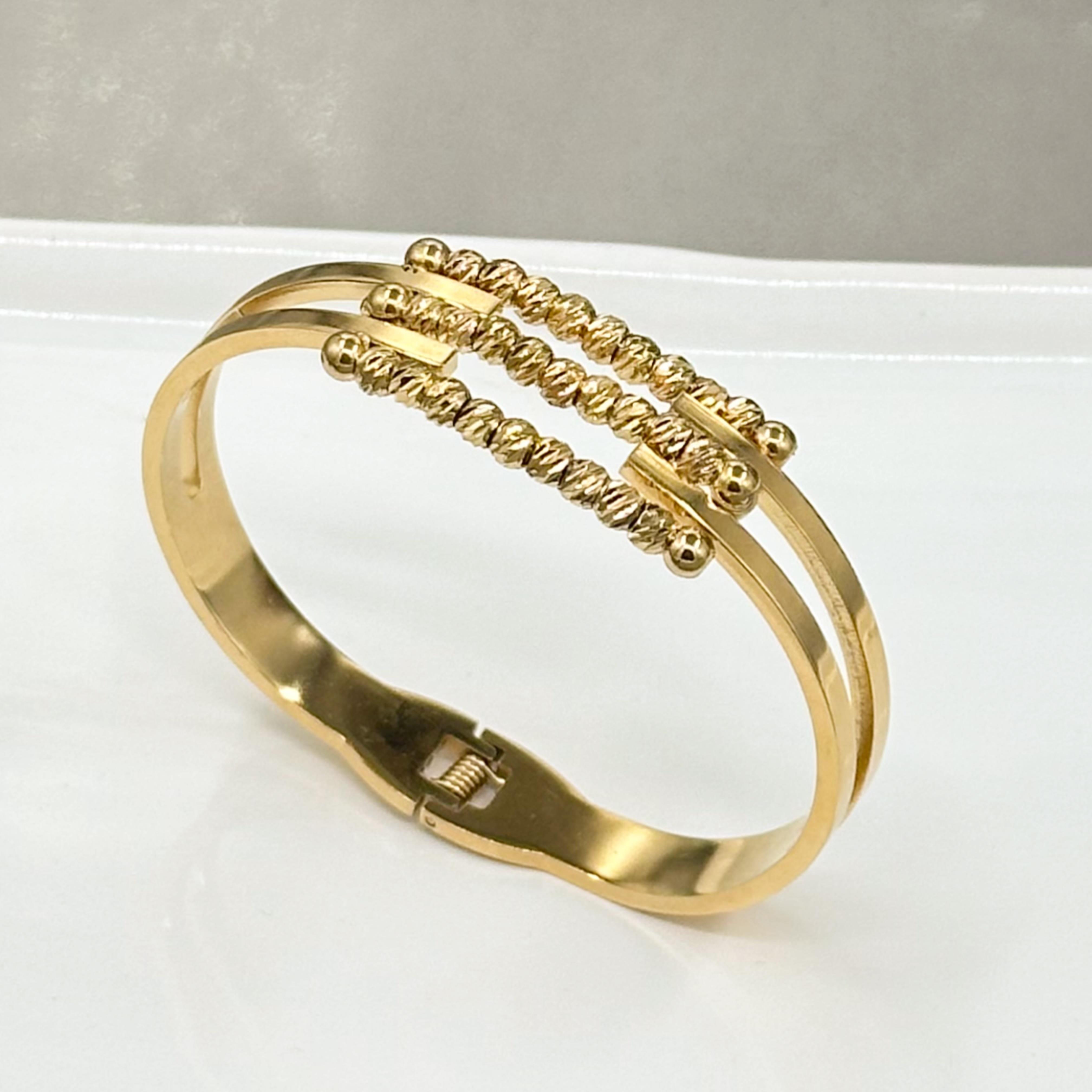 Dorikalı Kaburga Model Altın Kaplama çelik kelepçe