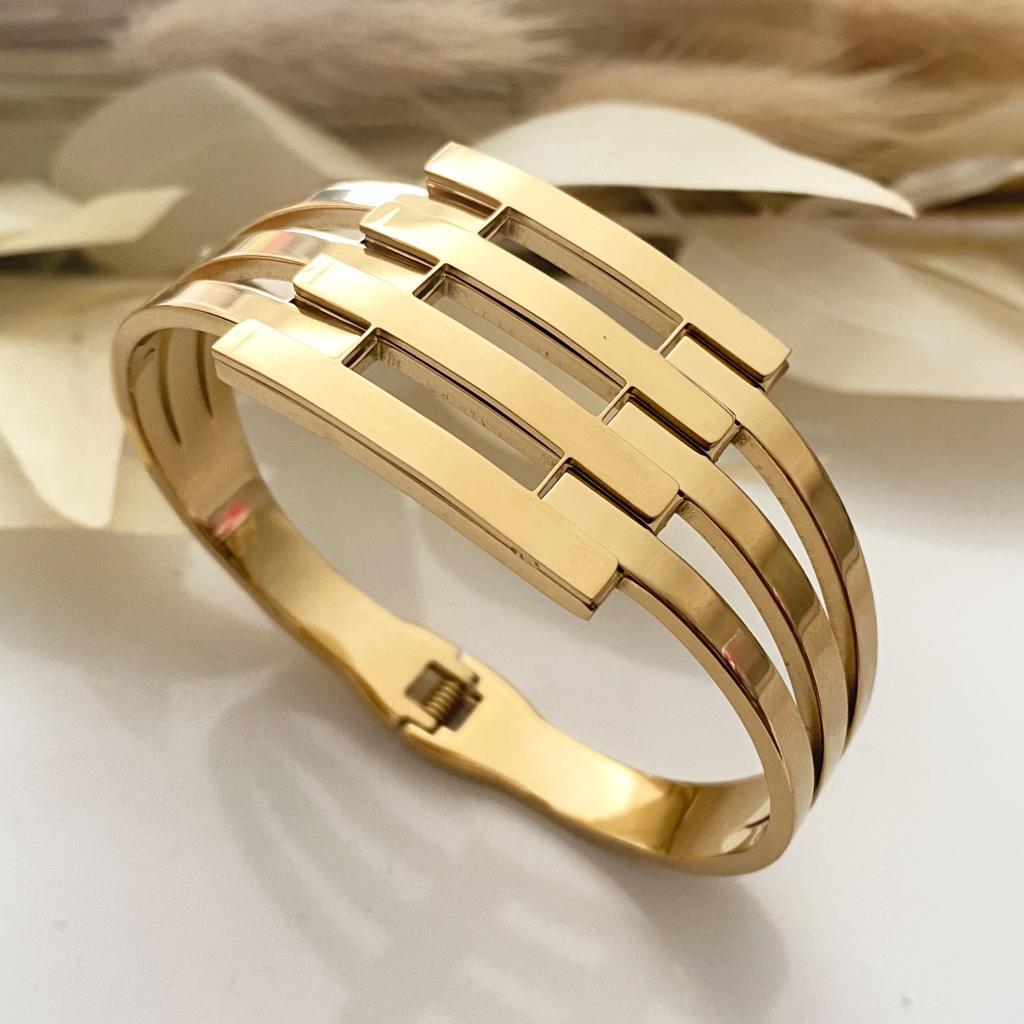 Dört Sıra Geniş Kaburga Altın Kaplama Çelik  Kelepçe