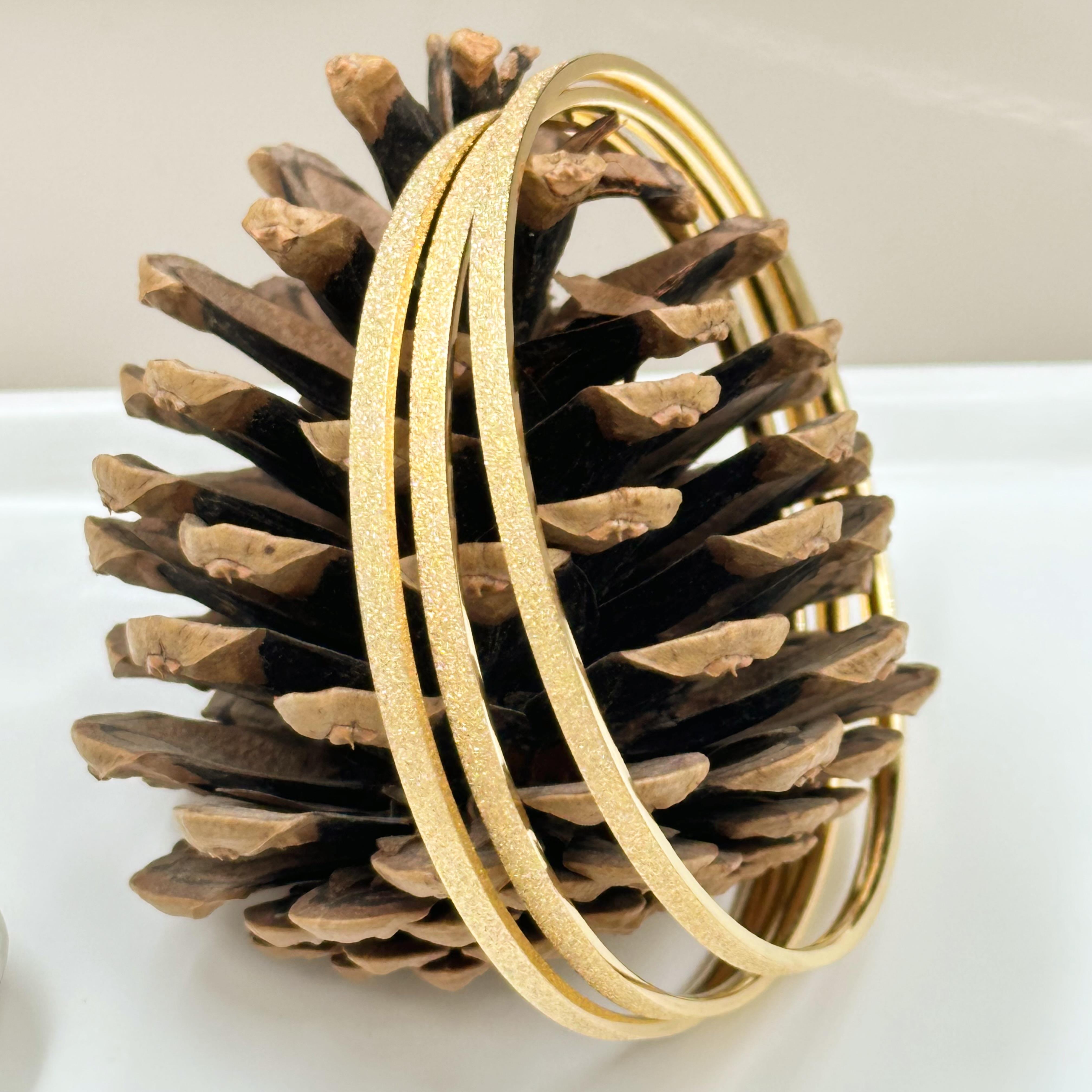 Simli Ajda Altın Kaplama Çelik Kelepçe