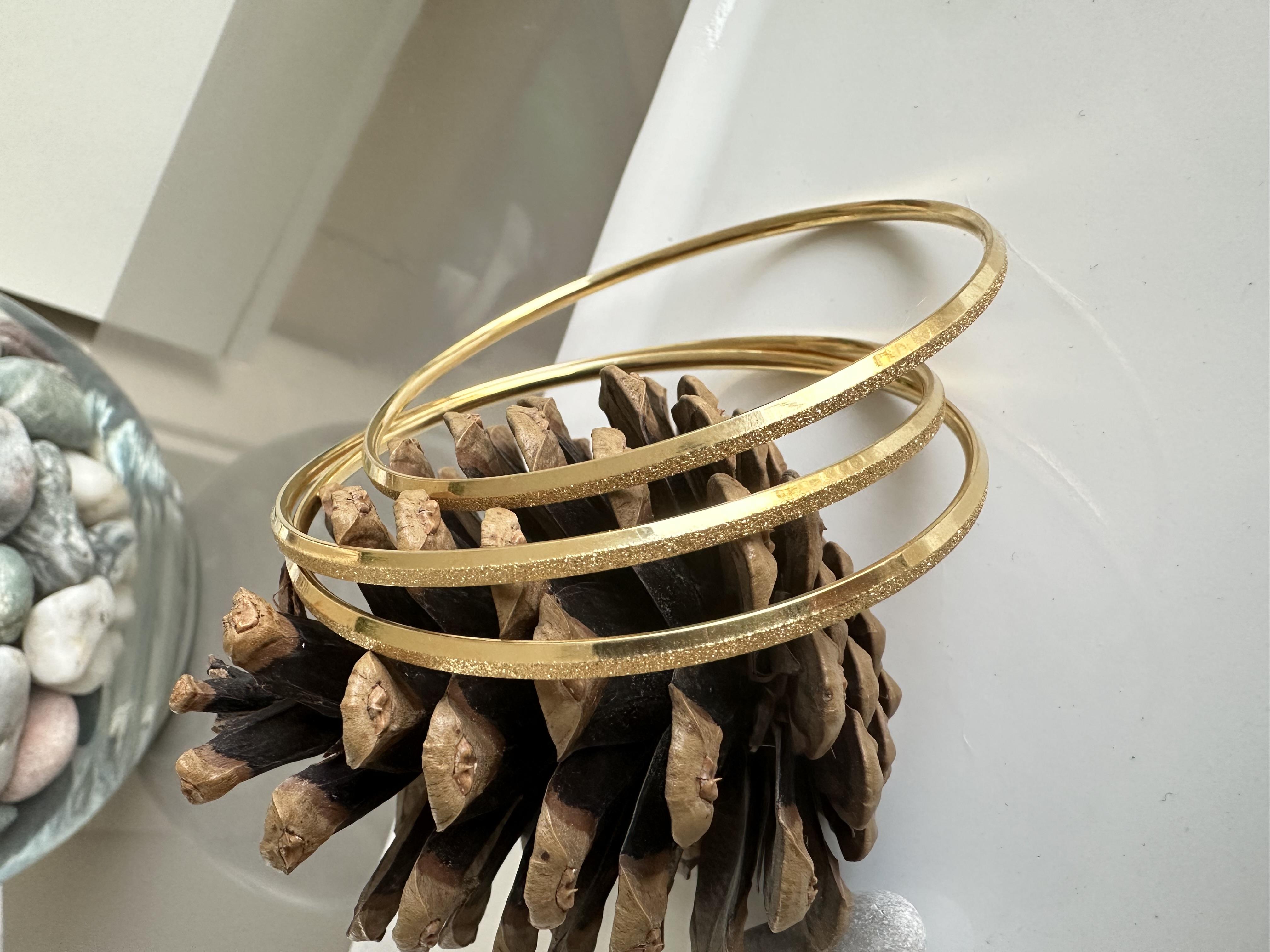 Simli Kesme Ajda Altın Kaplama Çelik Kelepçe