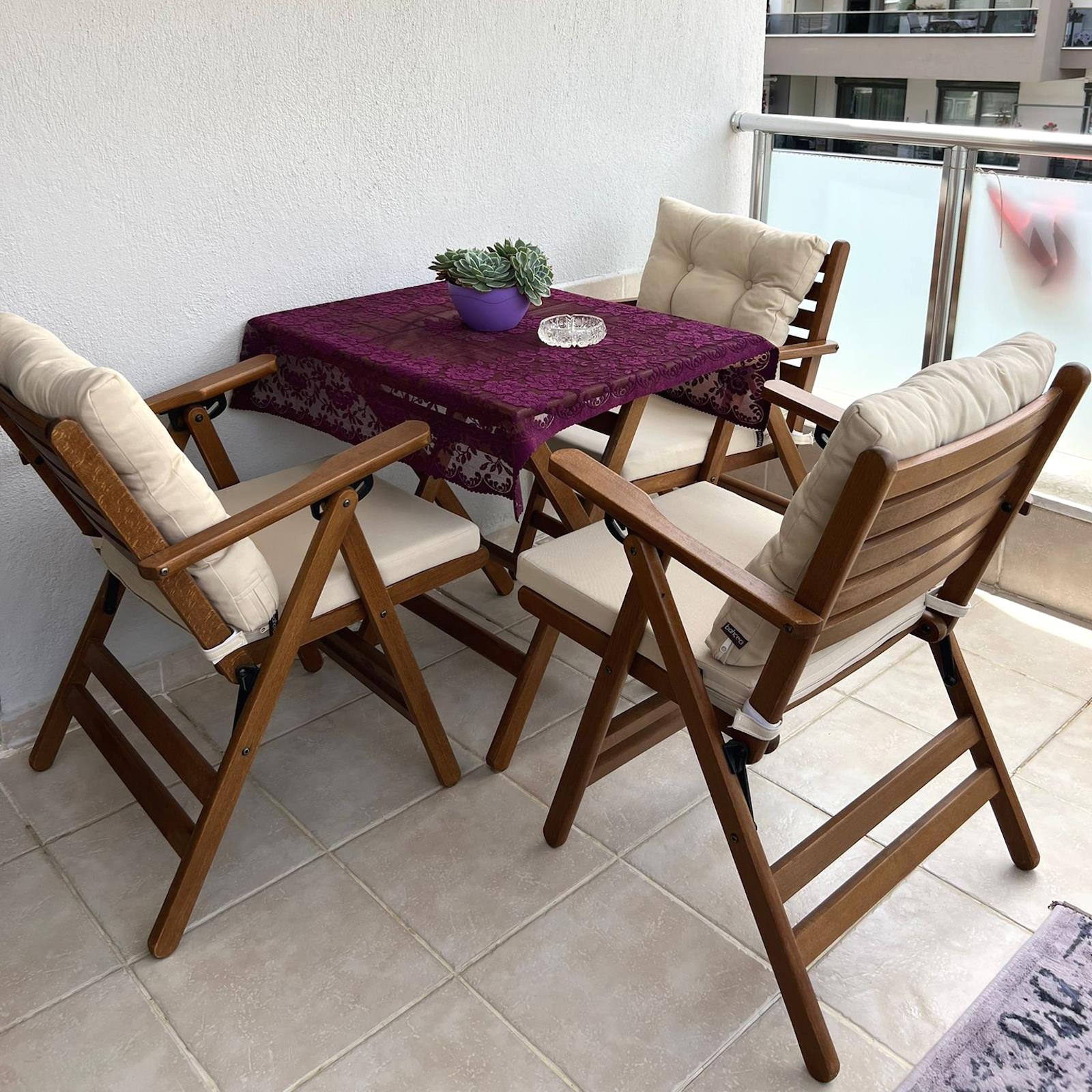 Antalya Ahşap Masa Sandalye Takımları - 3 ve 4 Kişilik Minderli Katlanır Bahçe Balkon Set