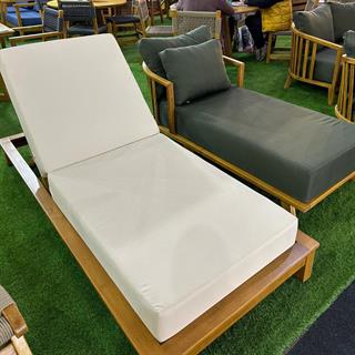 Efes Geniş Ahşap Şezlong - 3 Kademeli