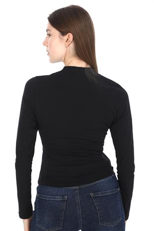 Dik Yaka Penye Tişört-Siyah