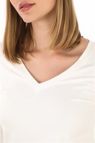 Yumuşak, Rahat ve Şık Viskon V Yaka Tişört-Krem