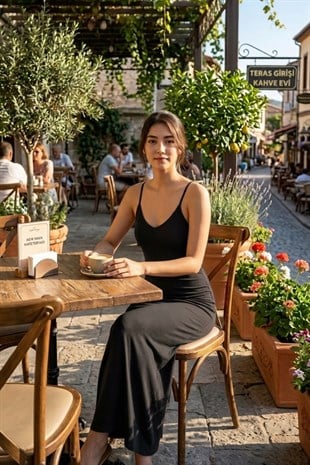 Kadın Sırtı Çapraz İp Askılı Uzun Sandy Elbise-Siyah