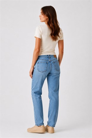 V Yaka Slim Fit Crop Tişört-Ekru
