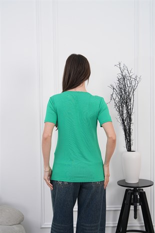 Viskon Dökümlü V Yaka Tişört-Yeşil
