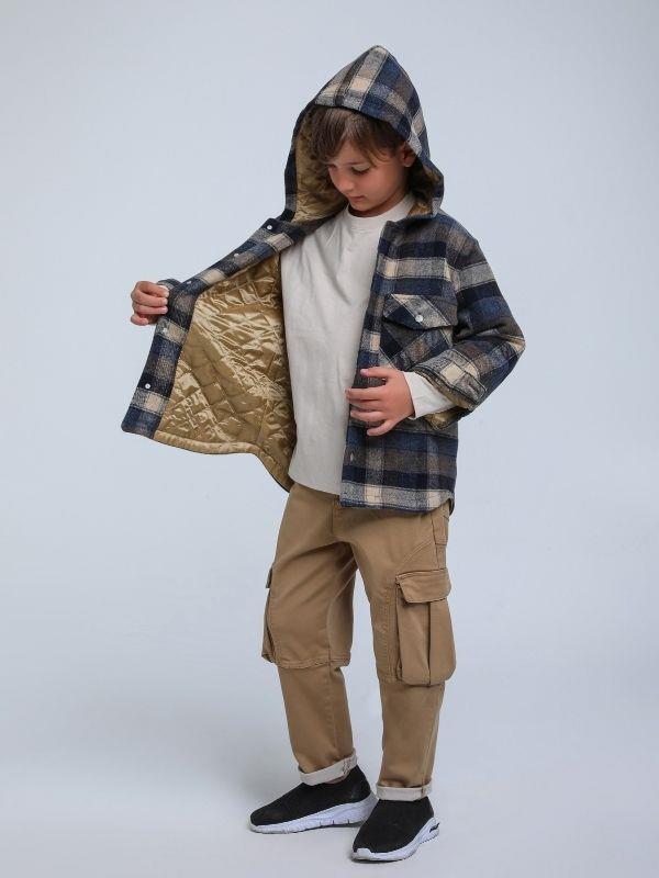 Erkek Çocuk Ekose Desenli Kapüşonlu Mont