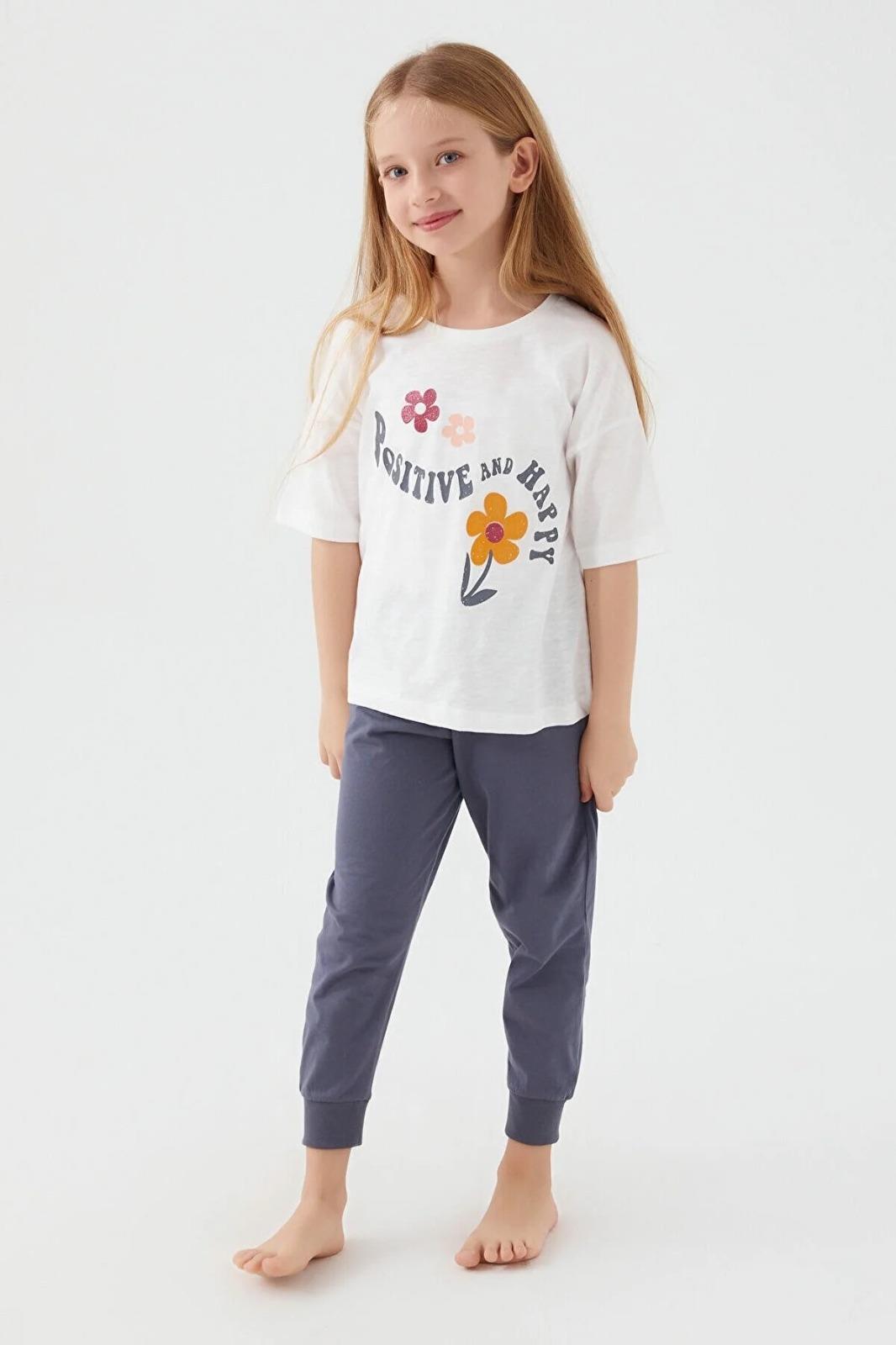 Kız Çocuk Kısa Kollu Çiçekli Pijama Takım