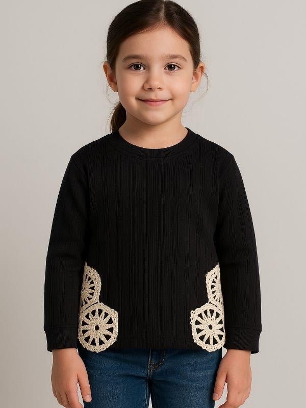 Kız Çocuk Motif İşlemeli Bluz