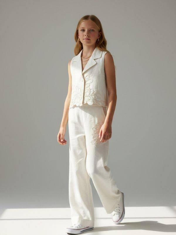 Kız Çocuk Nakış Detaylı Yelek Pantolon Takım