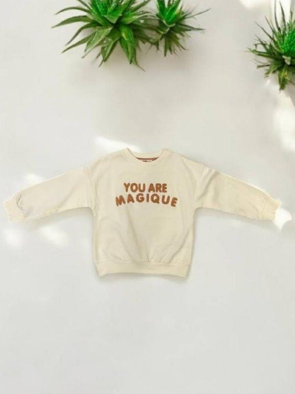 Kız Çocuk Nakışlı You Are Magique Yazılı Sweatshirt