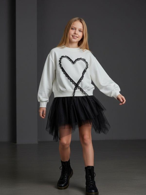 Kız Çocuk Oversize Kalp İşlemeli Tasarım Sweatshirt