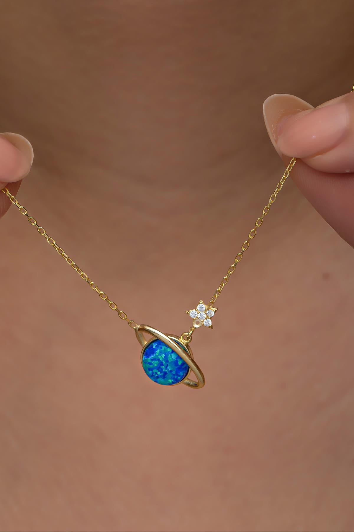 925 Ayar Gümüş Gold Kaplama Mavi Opal Taşlı Gezegen Kolye
