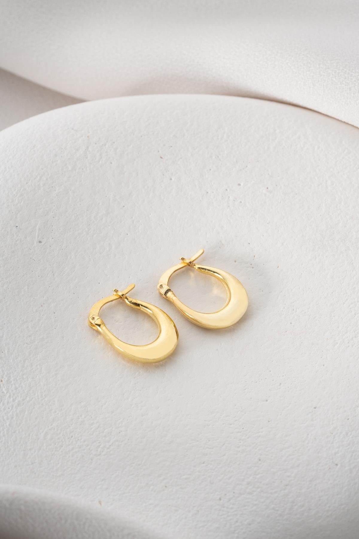 925 Ayar Gümüş Gold Rengi  Sade U Şeklinde Şarnel Küpe