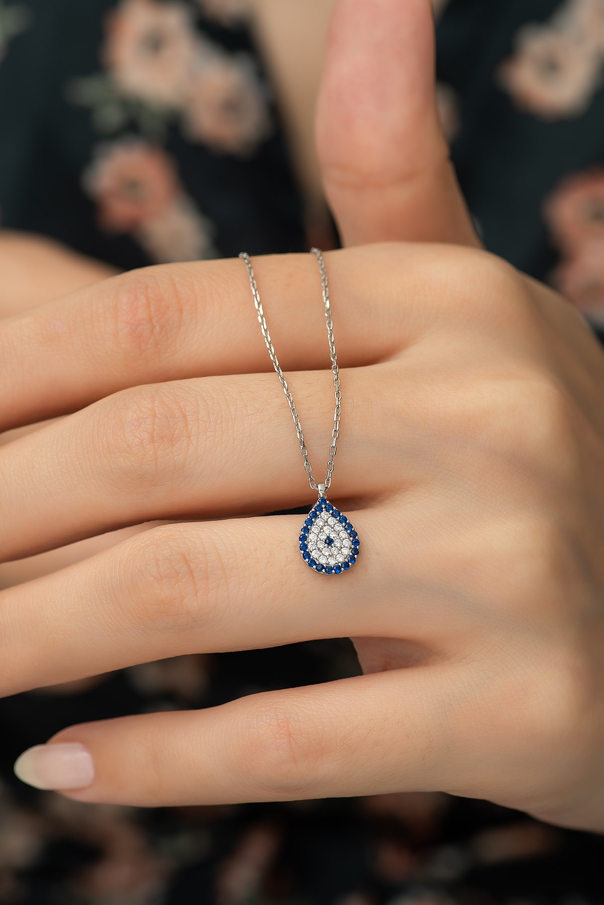 925 Ayar Gümüş Minik Damla Nazar Kolye Kadın Gümüş Kolye