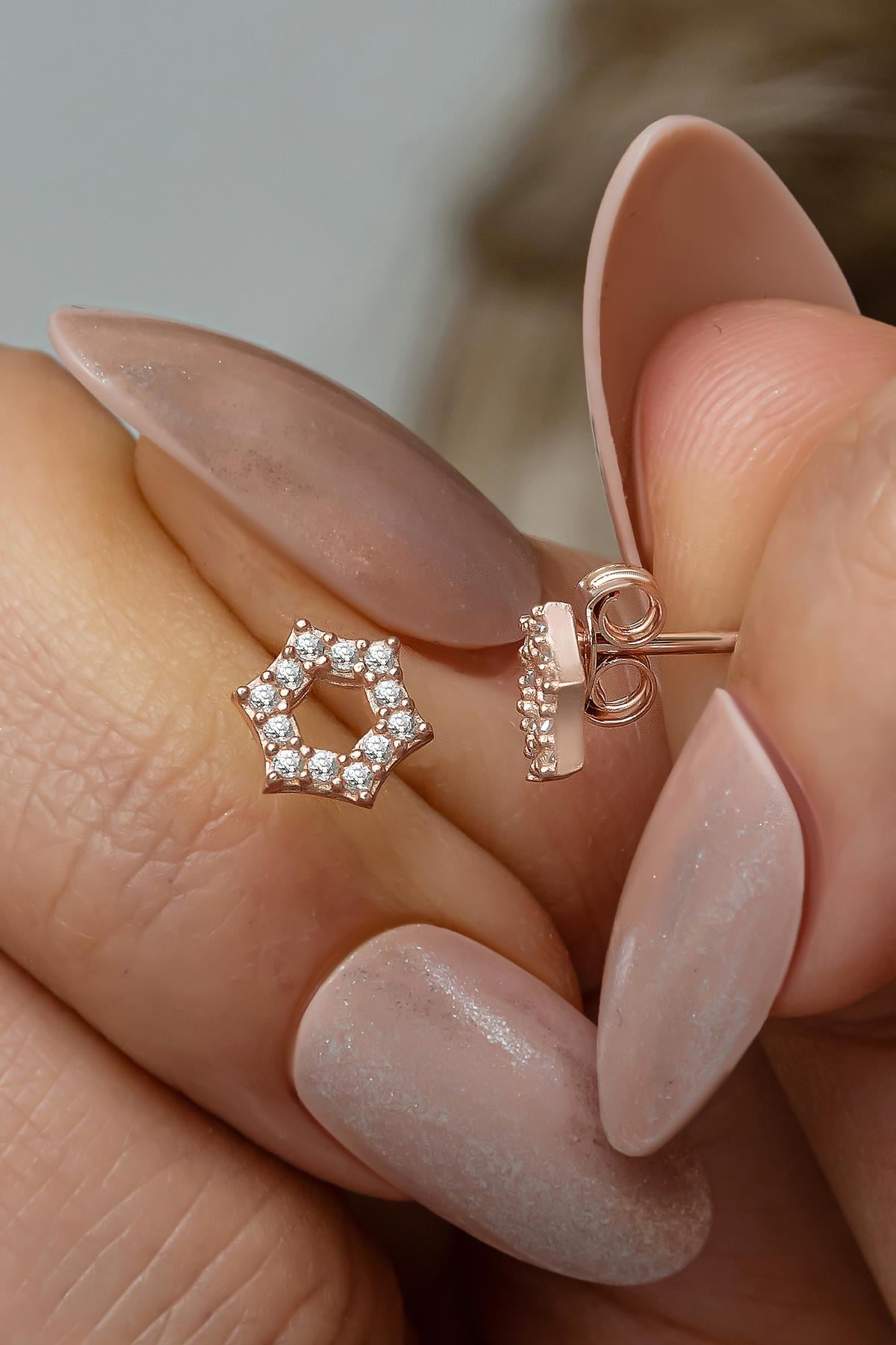 925 Ayar Gümüş Rose Kaplama Minimal Altıgen Model Küpe