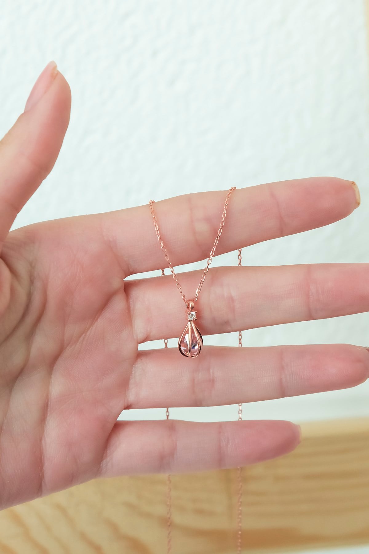 925 Ayar Pembe Taşlı Balon Kolye Kadın Gümüş Kolye