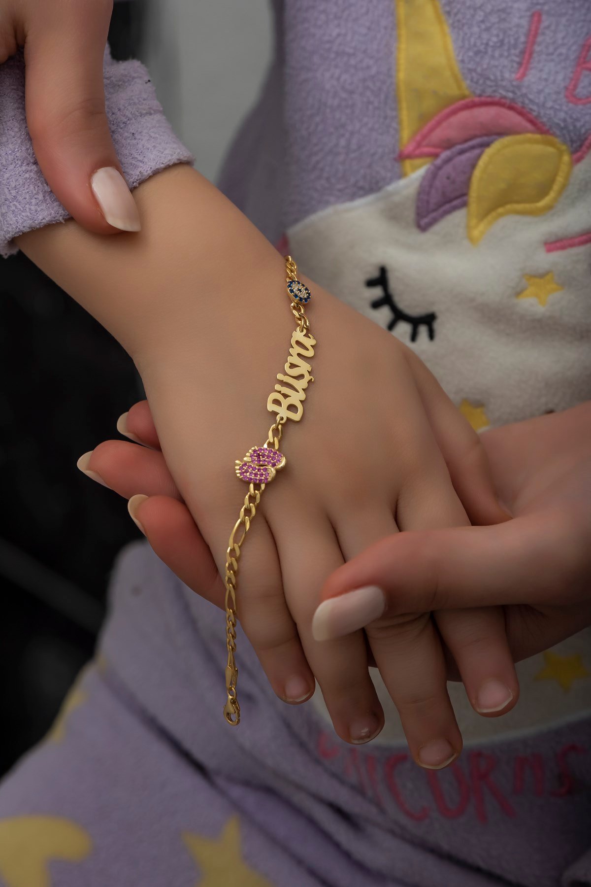Kişiye Özel Figaro Zincir Pembe Ayaklı İsimli Çocuk Bileklik