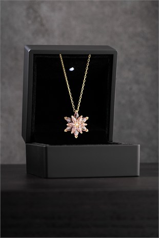 925 Ayar Gümüş Gold Kaplama Işıklı Kutuda Gold Pembe Taşlı Lotus Çiçeği Kolye