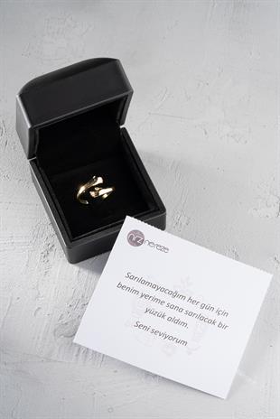 925 Ayar Gümüş Işıklı Kutuda Ayarlanabilir Gold Kaplama Sarılan Eller Yüzük