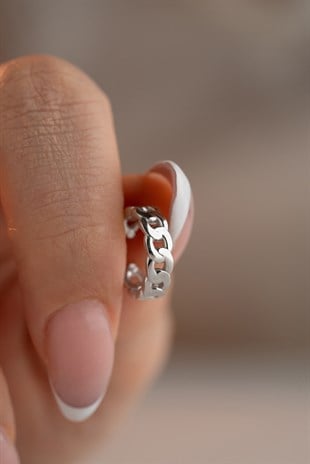 925 Ayar Gümüş Rodyum Kaplama Gurmet Model Kıkırdak Küpe