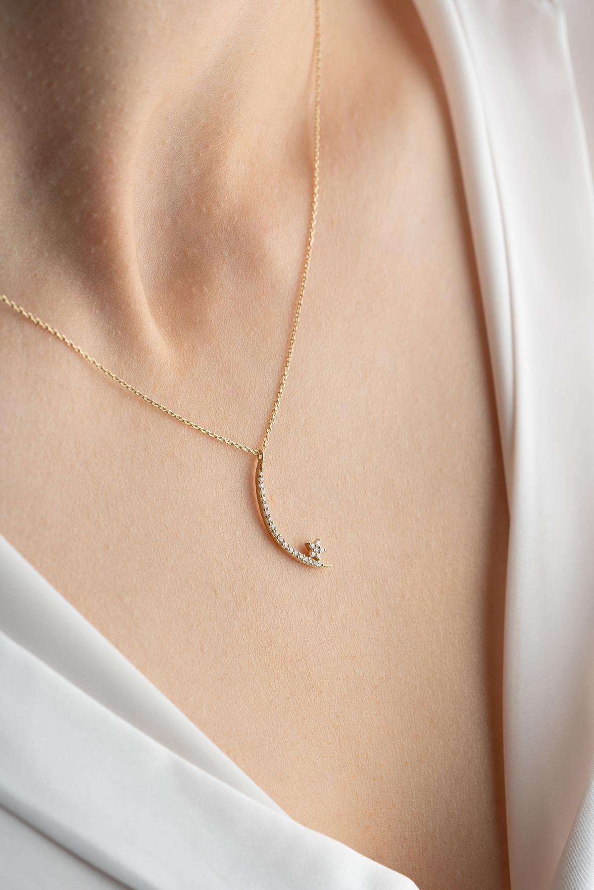 14 Ayar Altın 0.15 Ct Pırlantalı Hilal Yıldız Model Kolye