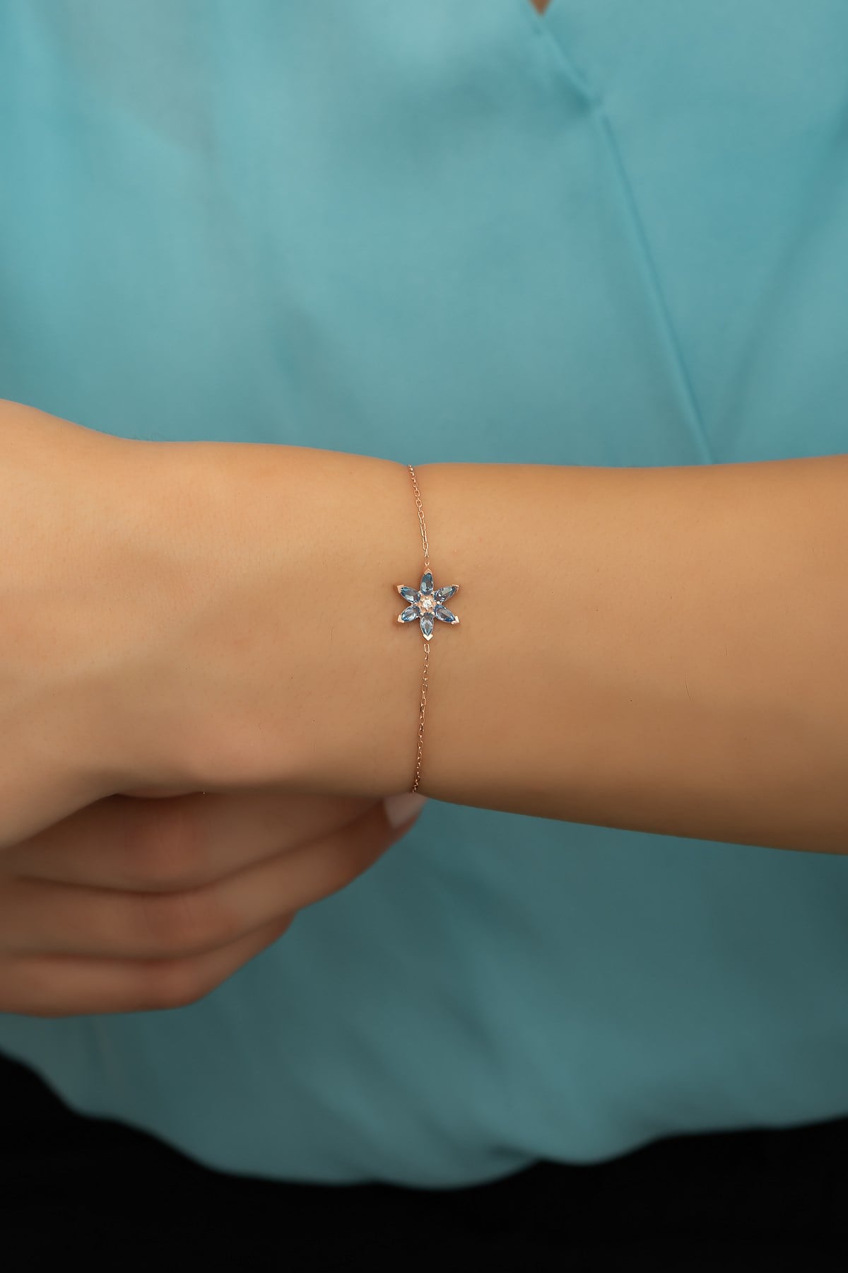 925 Ayar Gümüş Aquamarin Taşlı Lotus Çiçeği Bileklik