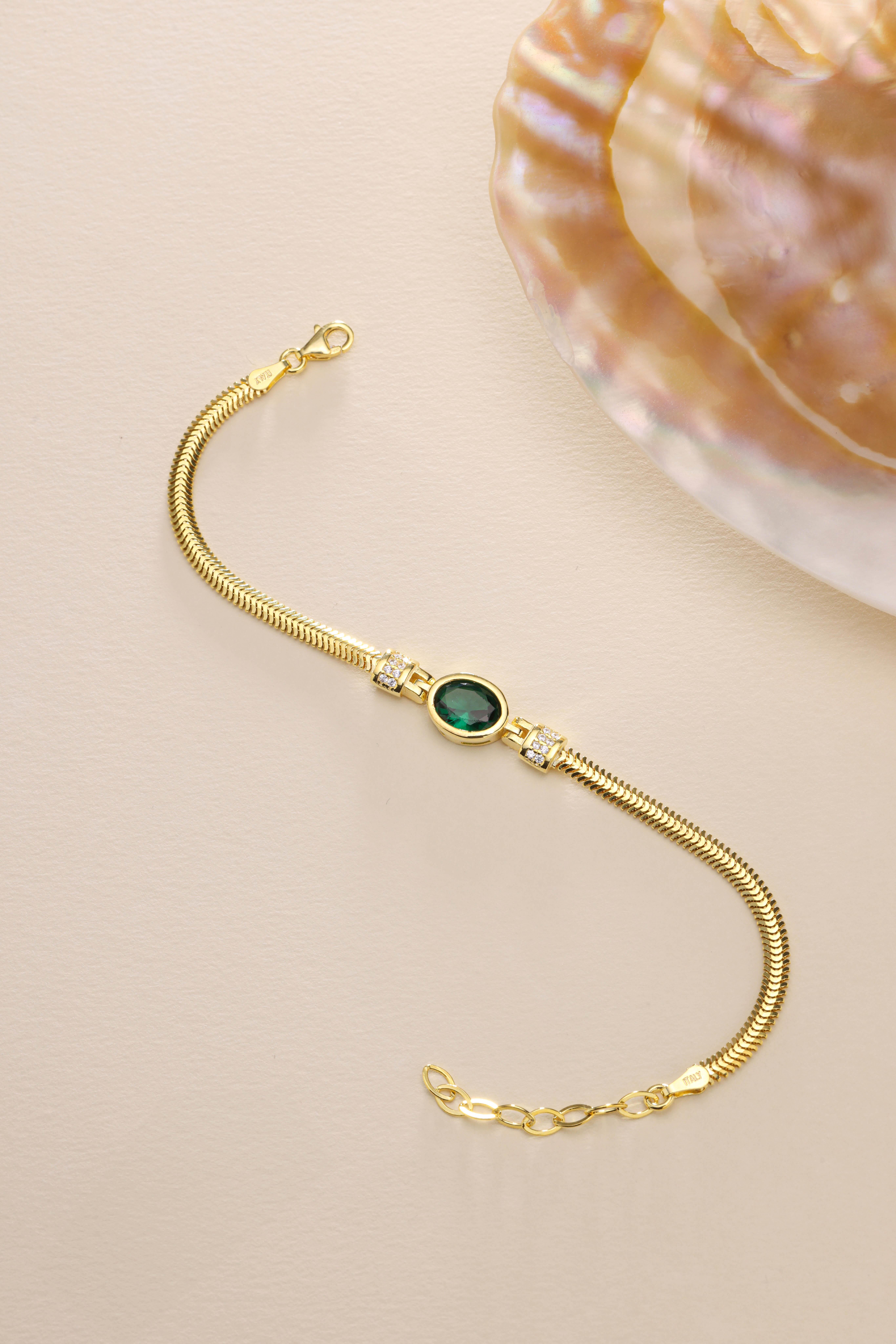 925 Ayar Gümüş Balık Sırtı Model Zincirli Gold Oval Yeşil Taşlı Bileklik 