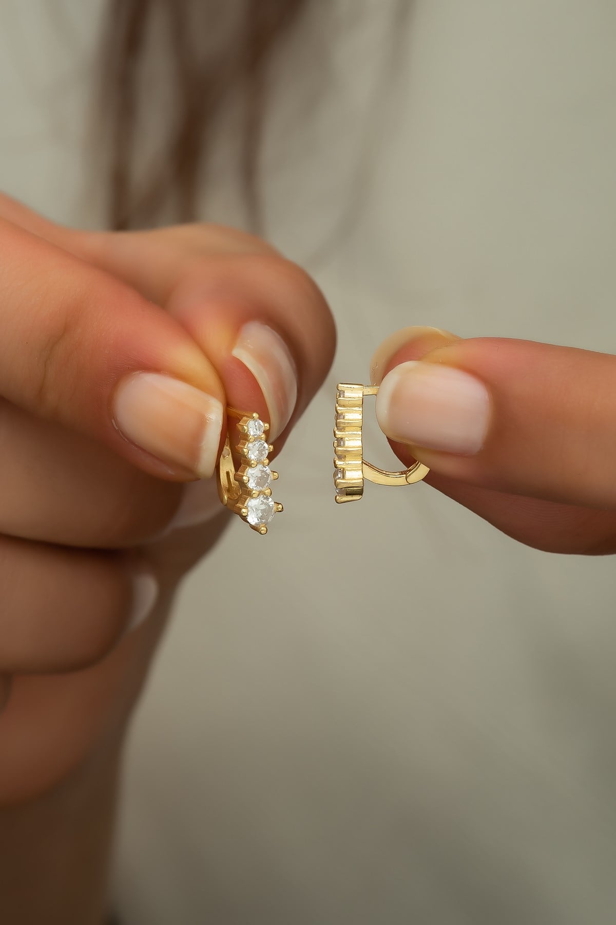 925 Ayar Gümüş Gold 4 Taş Tasarım Küpe