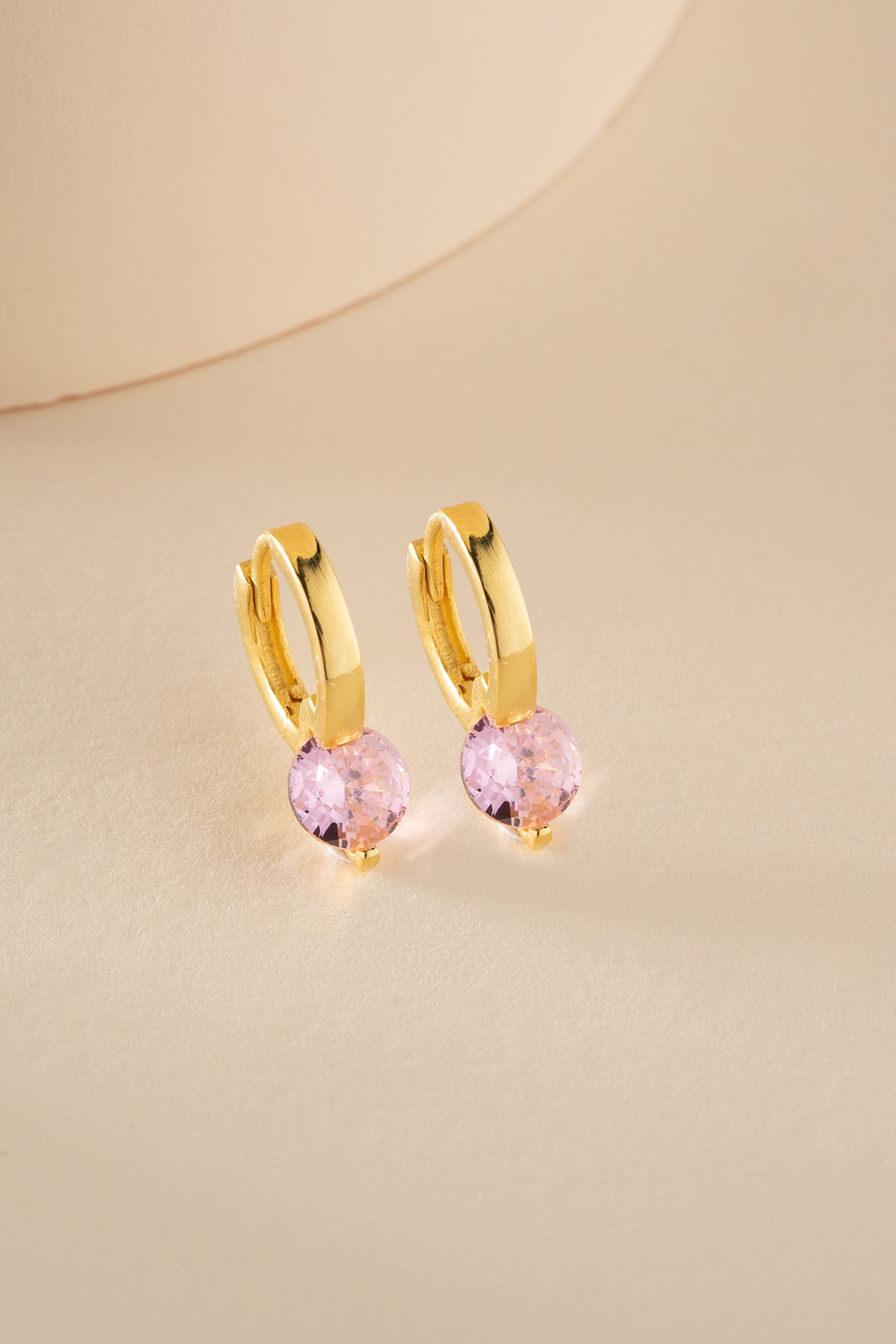 925 Ayar Gümüş Gold Kaplama 12 mm Pembe Taşlı Halka Küpe