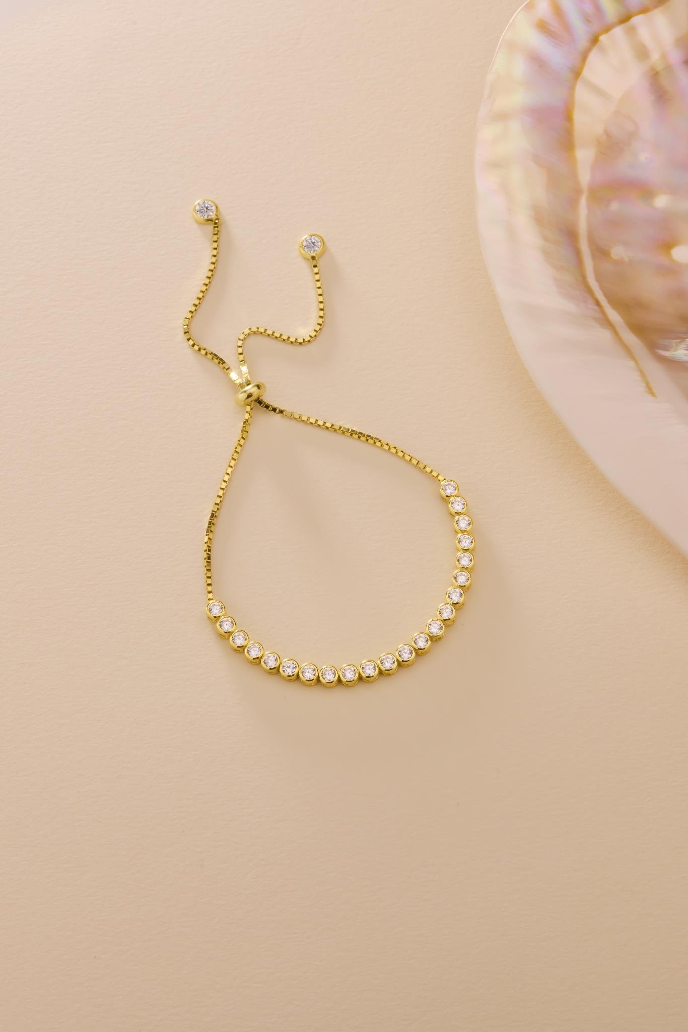 925 Ayar Gümüş Gold Kaplama Ayarlanabilir Asansörlü Su Yolu 4 mm Zirkon Taşlı Bileklik