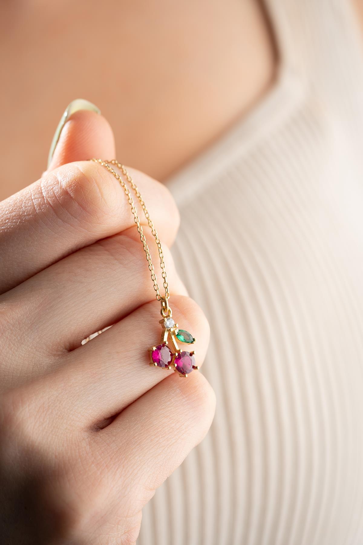 925 Ayar Gümüş Gold Kaplama Kiraz Kolye