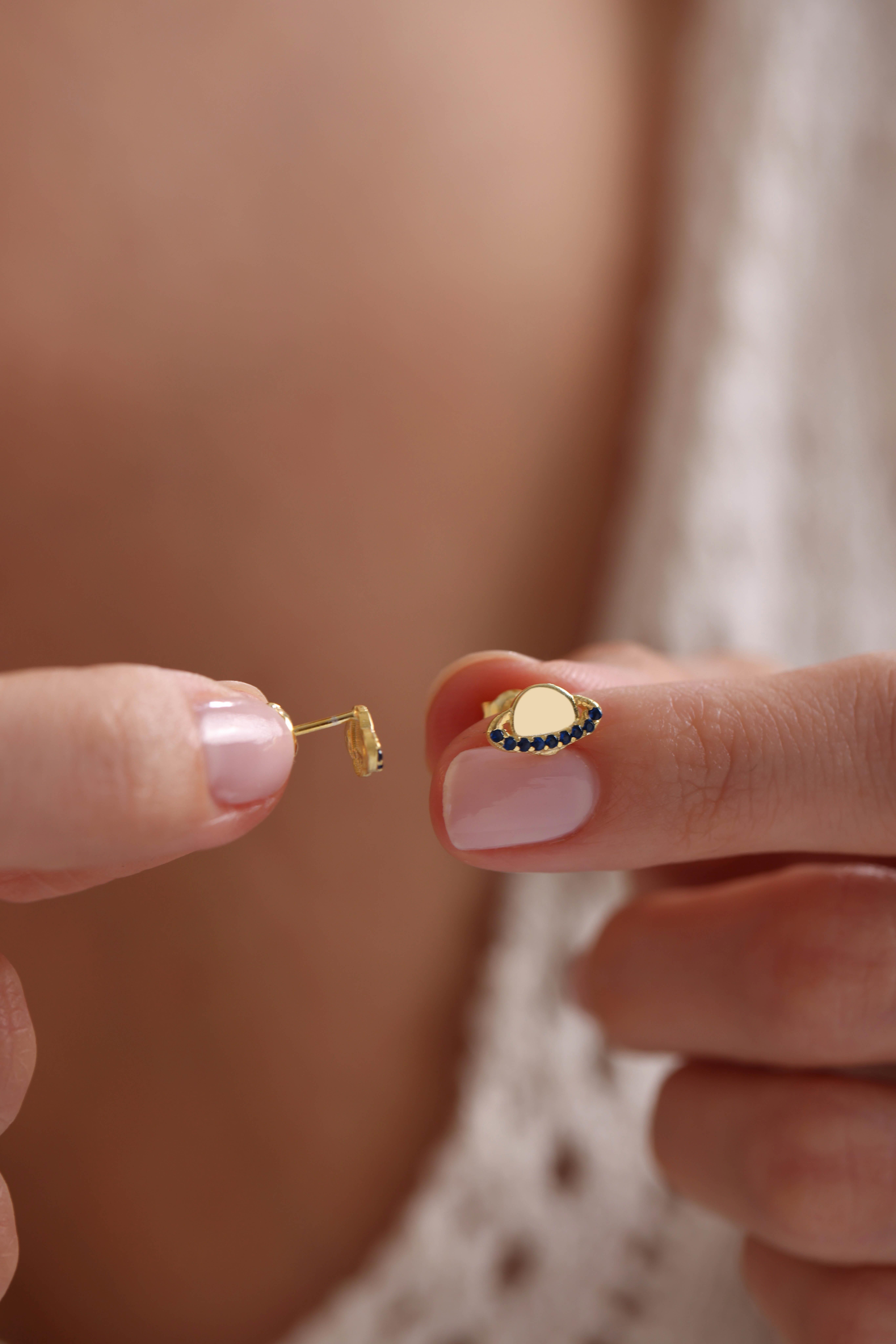 925 Ayar Gümüş Gold Kaplama Minik Mavi Zirkon Taşlı Gezegen Küpe