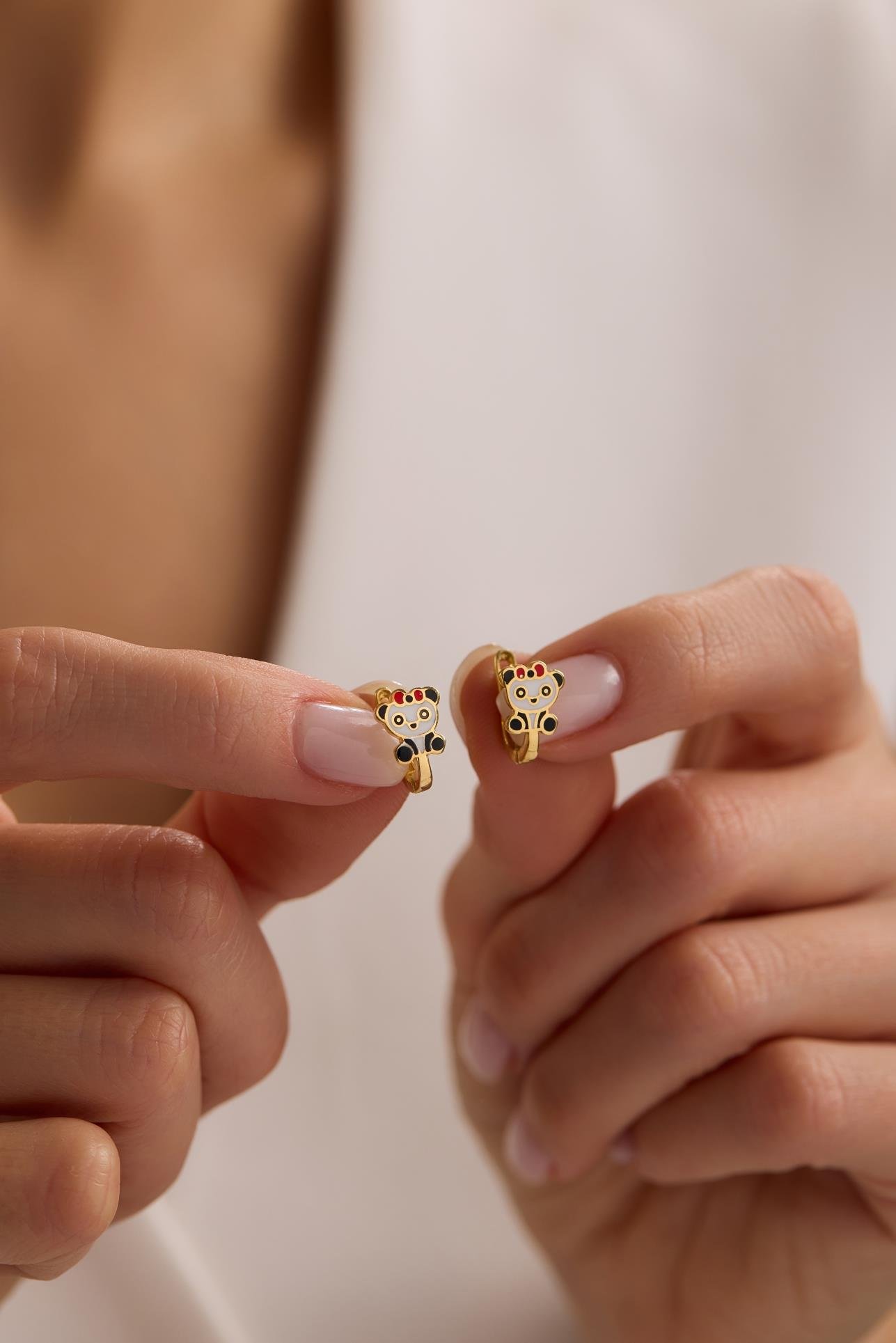 925 Ayar Gümüş Gold Kaplama Minik Panda Model Çocuk Küpe