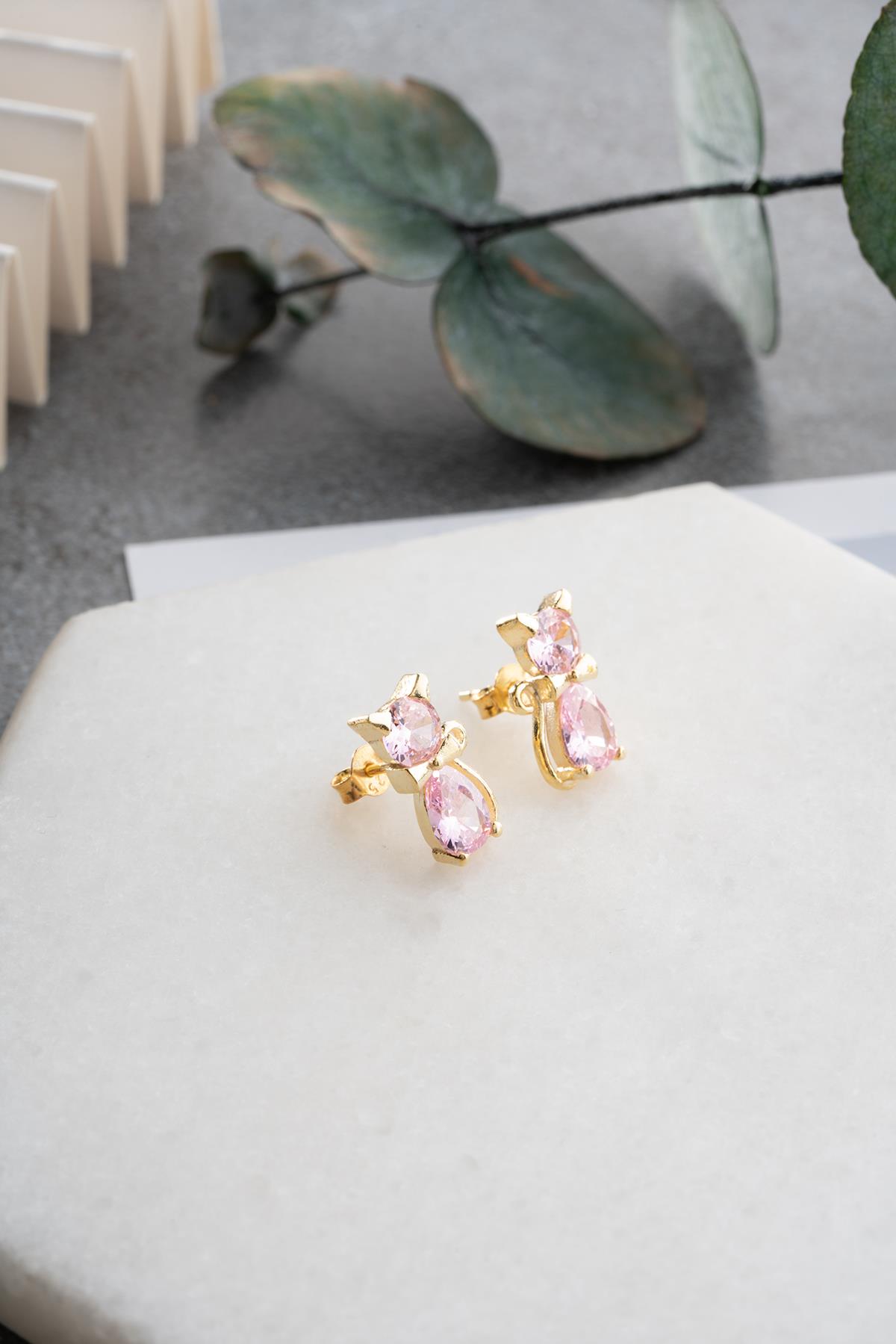 925 Ayar Gümüş Gold Kaplama Pembe Zirkon Taşlı Kedi Küpe