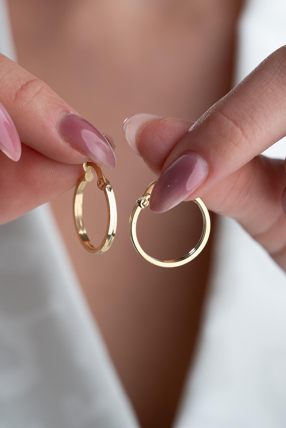 925 Ayar Gümüş Gold Kaplama Sade Halka Model Şarnel Küpe