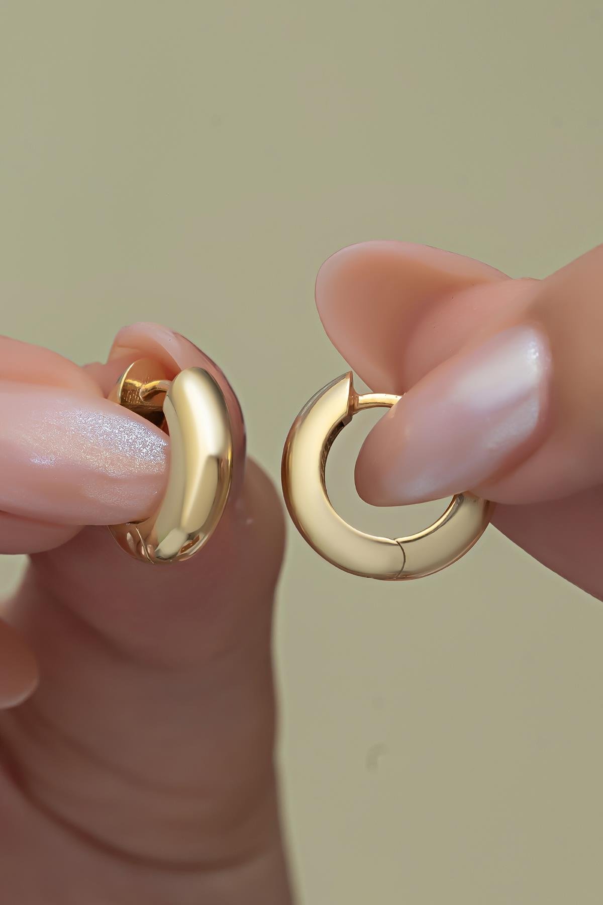 925 Ayar Gümüş Gold Kaplama Taşsız 15 mm Halka Küpe