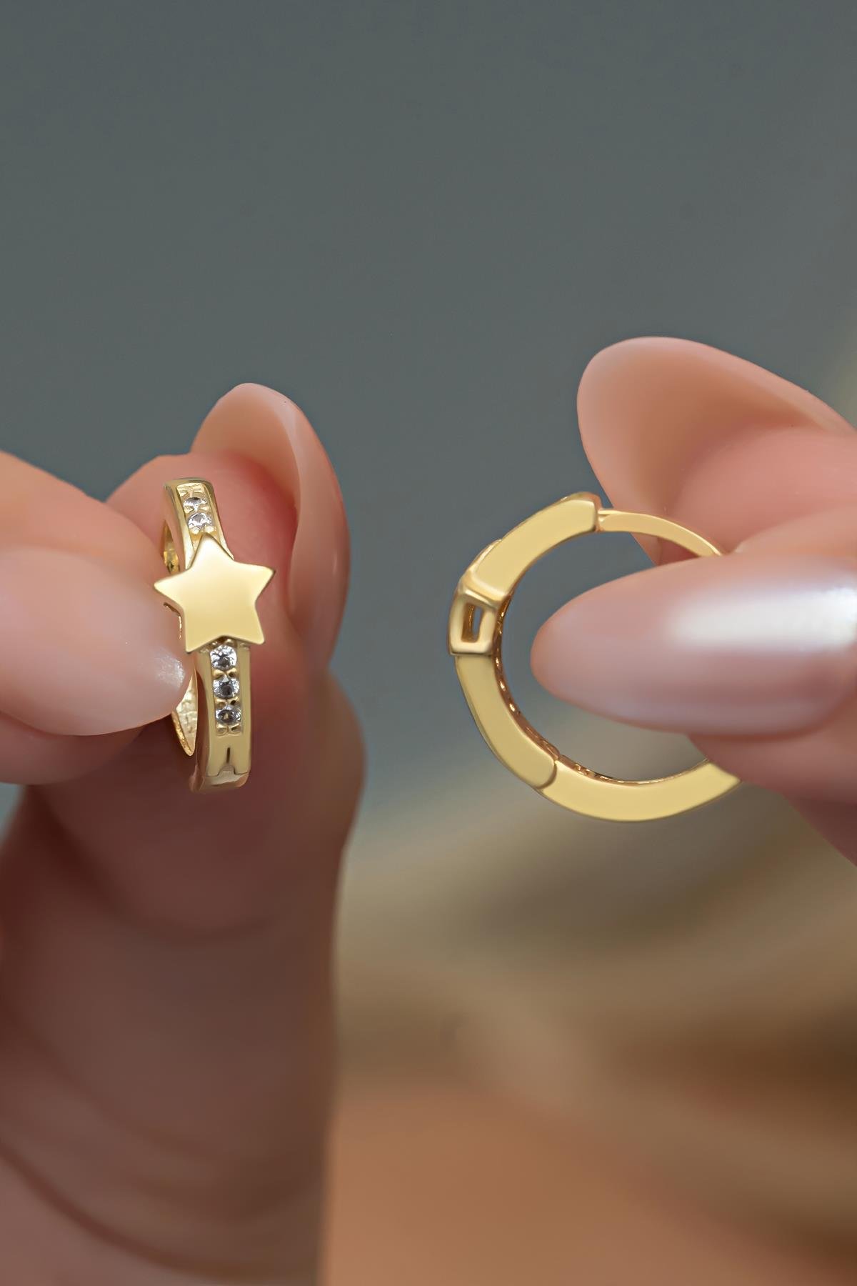 925 Ayar Gümüş Gold Kaplama Yıldız Detay 12 mm Halka Küpe