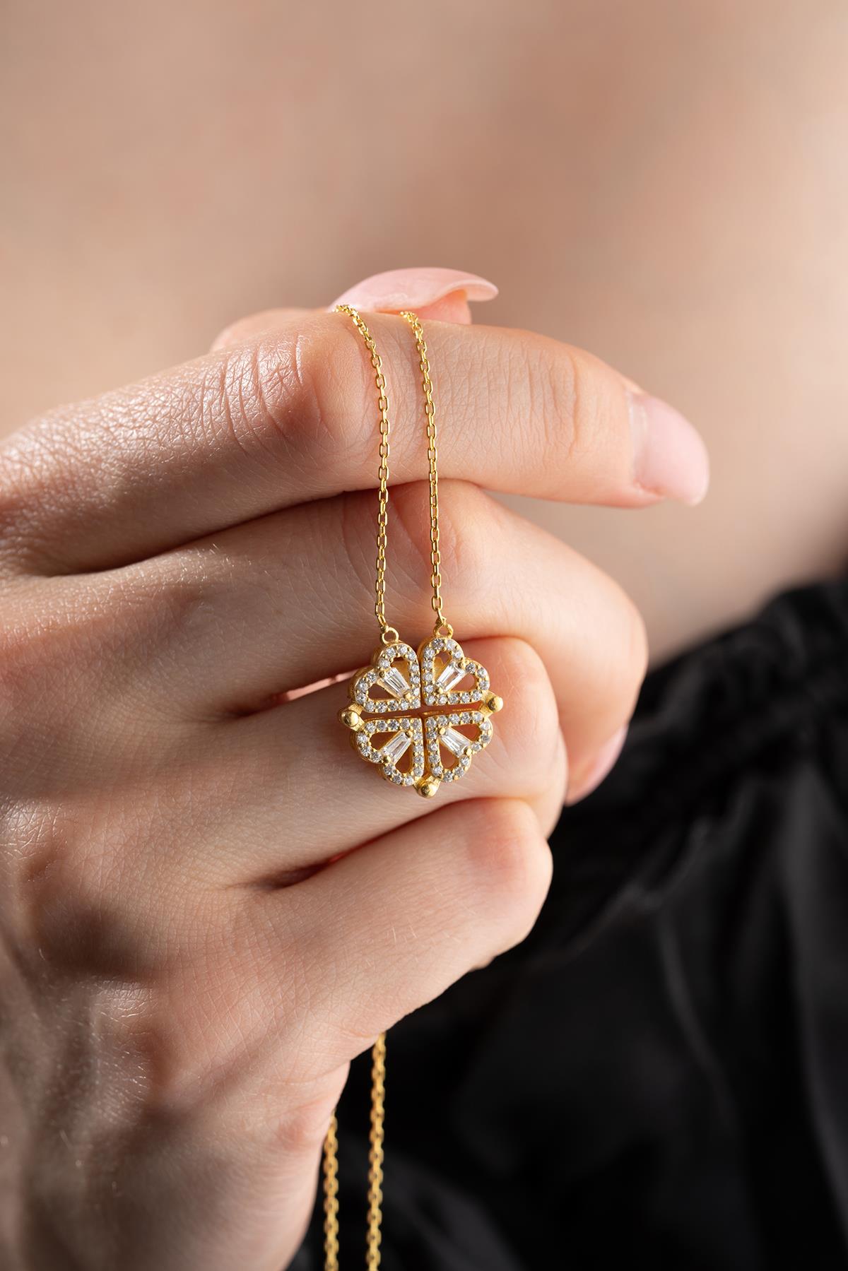 925 Ayar Gümüş Mıknatıslı Açılır Kapanır Gold Yonca Kolye