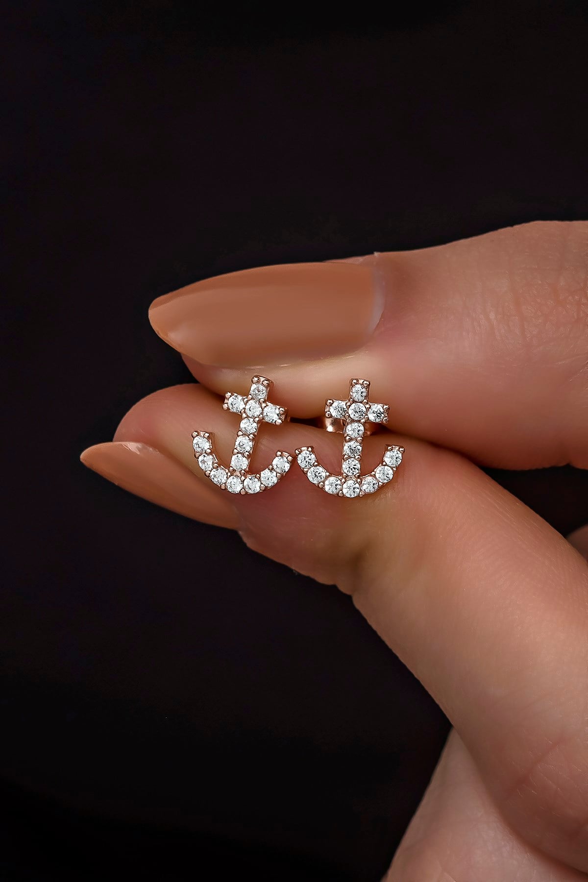 925 Ayar Gümüş Minik Zirkon Taşlı Gemi Çapası Küpe