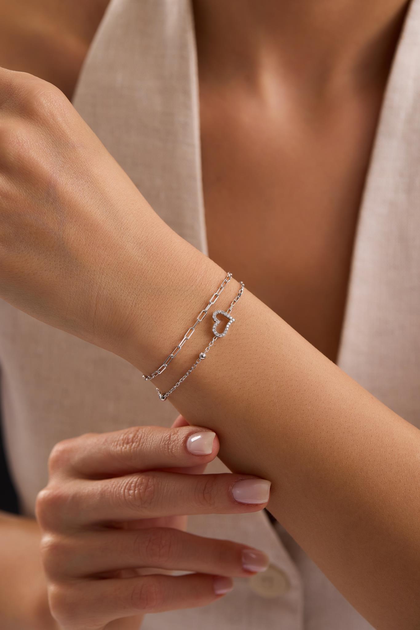 925 Ayar Gümüş Rodyum Kaplama Çift Zincirli Zirkon Taşlı Kalp Model Bileklik