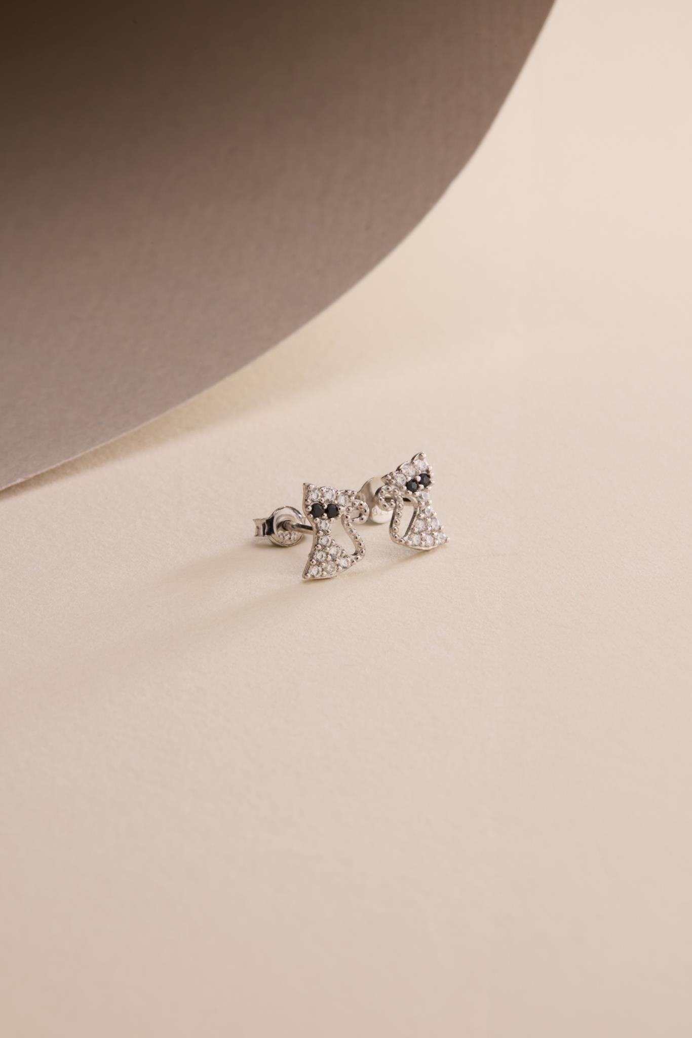 925 Ayar Gümüş Rodyum Kaplama Minik Beyaz Taşlı Kedi Küpe