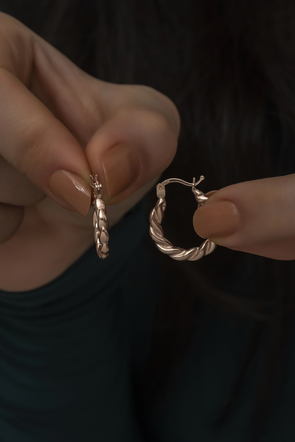 925 Ayar Gümüş Rose Burgu Model Şarnel Küpe