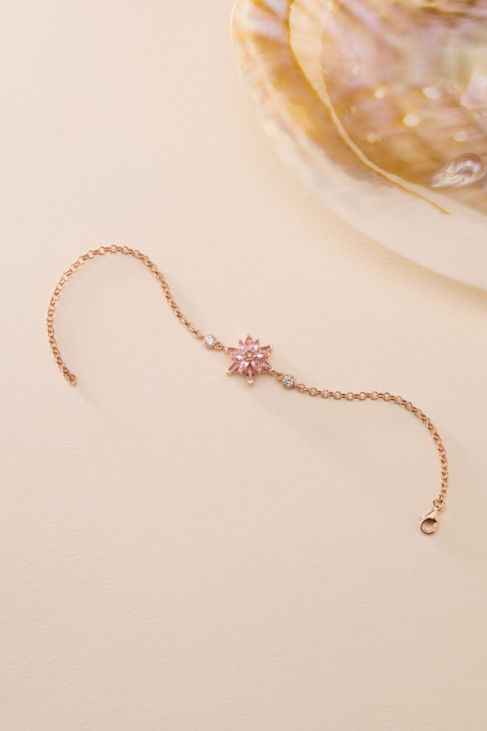 925 Ayar Gümüş Rose Kaplama Doç Zincirli Pembe Taşlı Lotus Çiçeği Bileklik