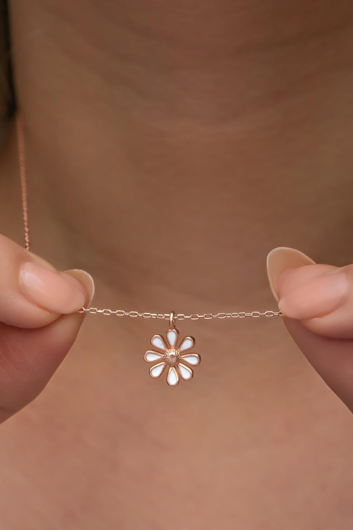 925 Ayar Gümüş Rose Kaplama Minimal Mineli Papatya Kolye