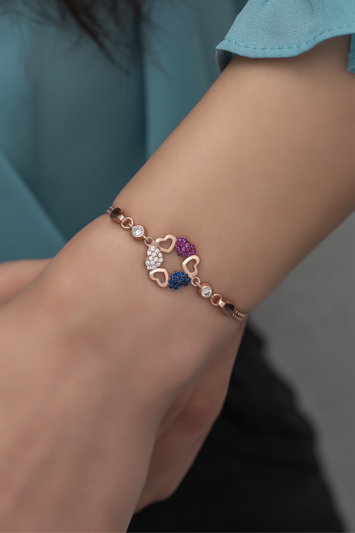 925 Ayar Gümüş Rose Renkli Kalpli Daire Model Bileklik
