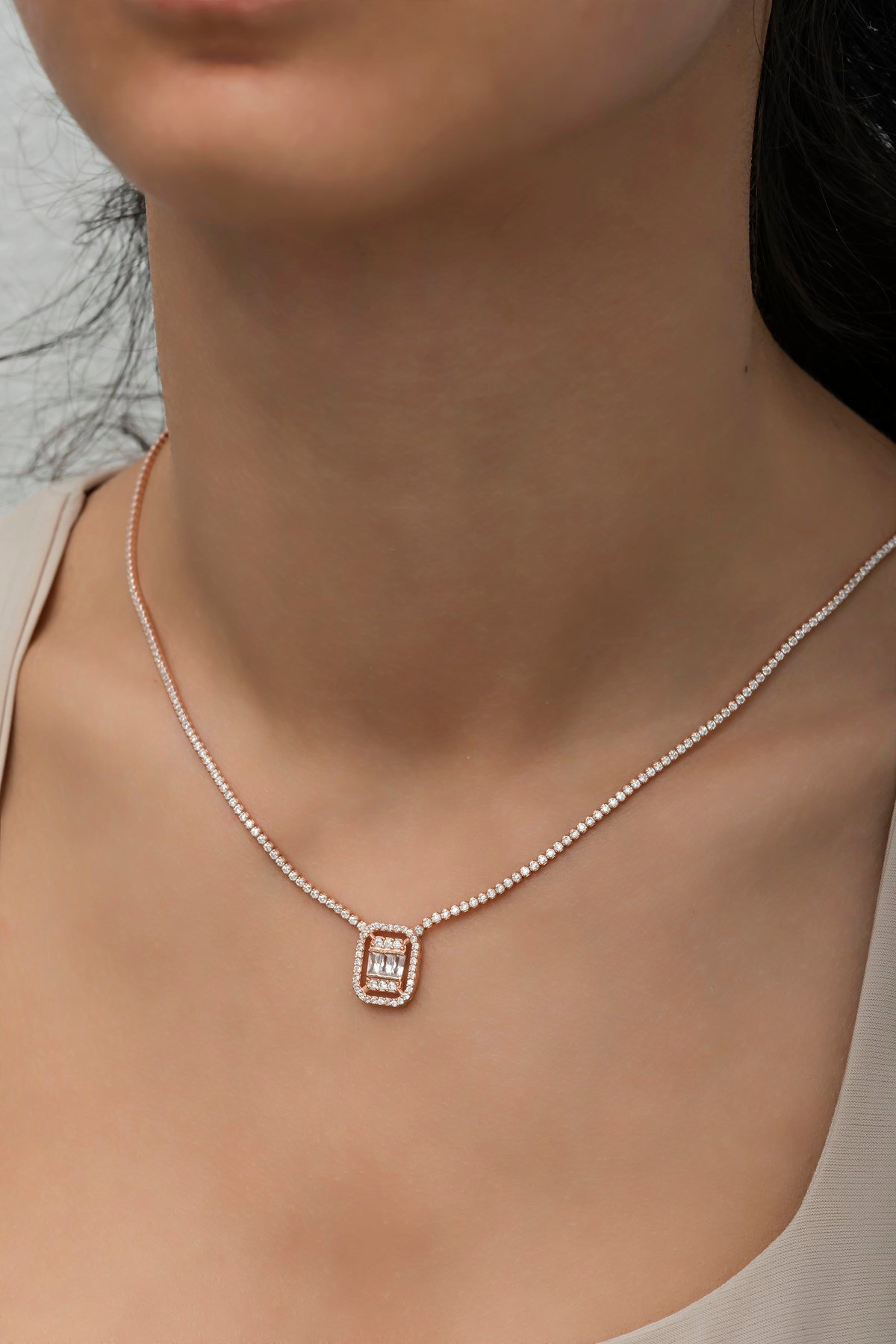 925 Ayar Gümüş Rose Tektaş Suyolu Kolye