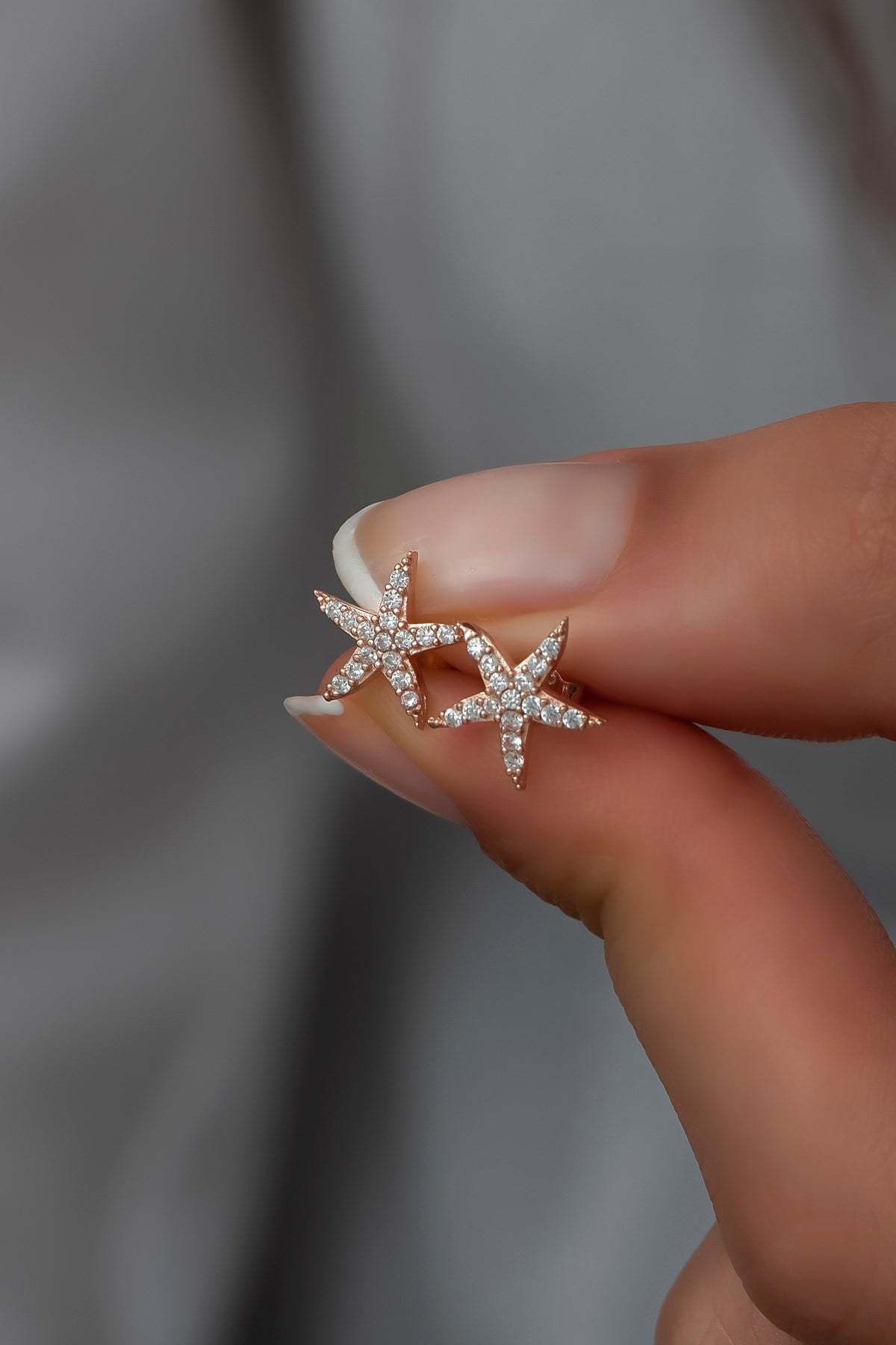 925 Ayar Gümüş Rose Zirkon Taşlı Deniz Yıldız Küpe